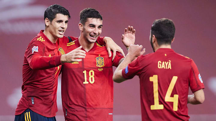 L'Espagne de Ferran Torres (au milieu) a infligé une défaite historique à  l'Allemagne