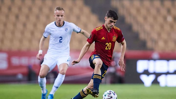 Florent Hadergjonaj, Pedro Gonzalez Pedri