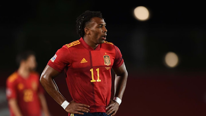 Adama Traoré debutó con España en el último parón internacional
