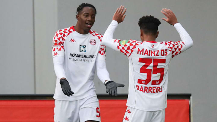 Barreiro empfahl sich unter anderem als Vorlagengeber