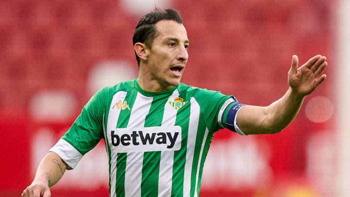 Andrés Guardado, histórico mediocampista mexicanp