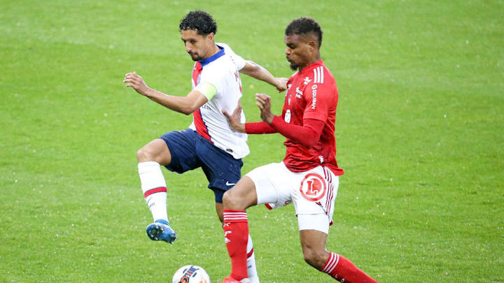 Marquinhos, Steve Mounie