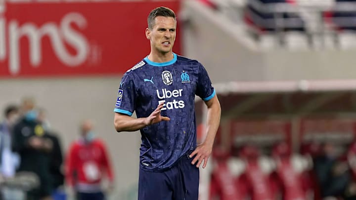Arkadiusz Milik est le seul véritable attaquant de pointe à l'OM. Arkadiusz Milik est le seul véritable attaquant de pointe à l'OM.