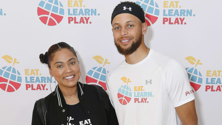 Stephen y Ayesha Curry tienen un lugar bastante importante en la comunidad de Oakland