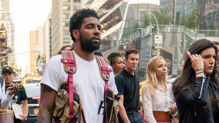 Street Style - New York Fashion Week September 2019 - Day 6