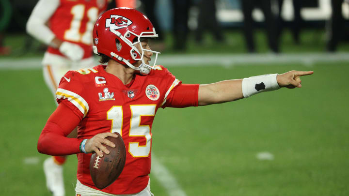 Patrick Mahomes está recuperado de su lesión en uno de sus dedos