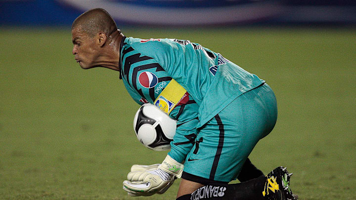 SuperLiga 2010 - Pachuca v Puebla