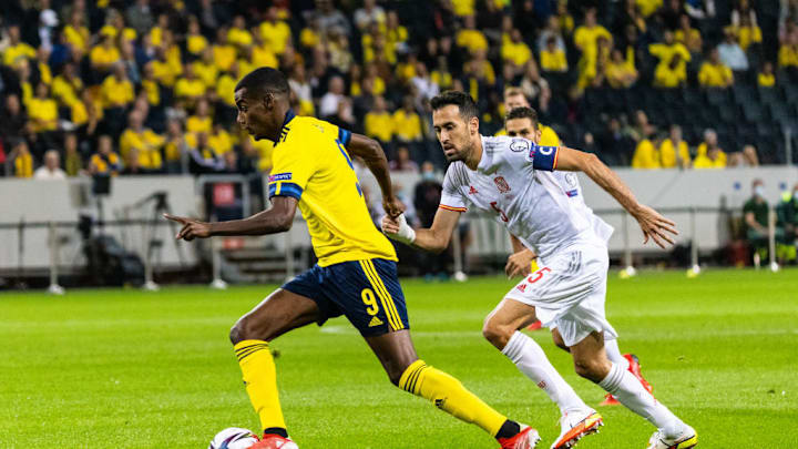 Sergio Busquets, Alexander Isak