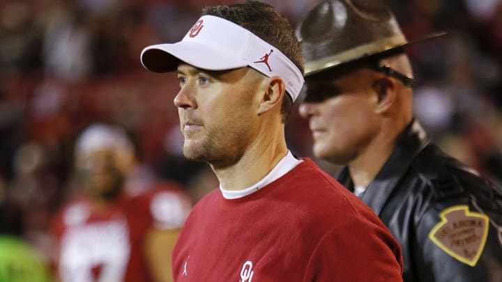 Lincoln Riley coaches against TCU