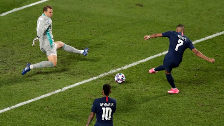 Gegen das Pariser Starensemble stellte Manuel Neuer (l.) seine ganze Klasse eindrucksvoll unter Beweis