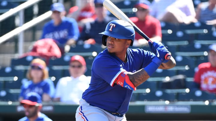 Willie Calhoun bateó para promedio de .269 con 21 jonrones y 48 carreras impulsadas en solo 309 turnos al bate durante la campaña de 2019 de la MLB 