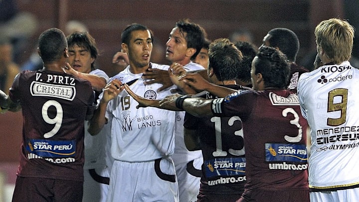 Lanús quedó fuera en 2010