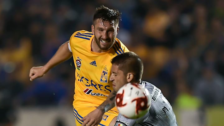 André Pierre Gignac en un partido de los Tigres UANL. André Pierre Gignac en un partido de los Tigres UANL.