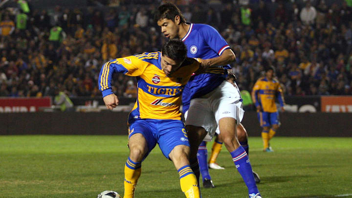 Tigres v Cruz Azul - Clausura 2011