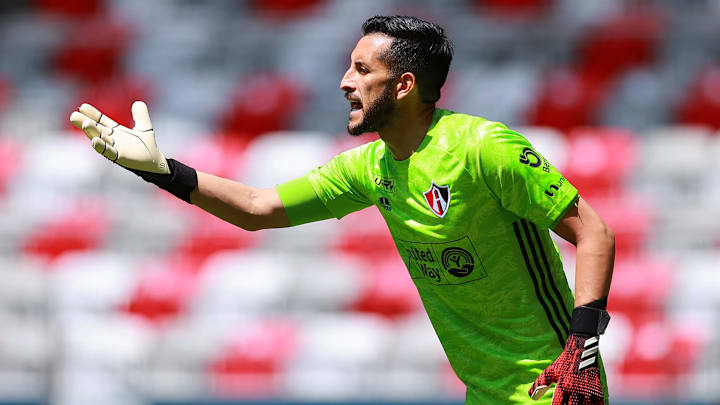 Camilo Vargas es un elemento importante de los rojinegros Camilo Vargas es un elemento importante de los rojinegros