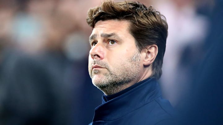 Pochetinno s'est montré exigeant avec ses nouveaux joueurs dès son premier entraînement Pochetinno s'est montré exigeant avec ses nouveaux joueurs dès son premier entraînement