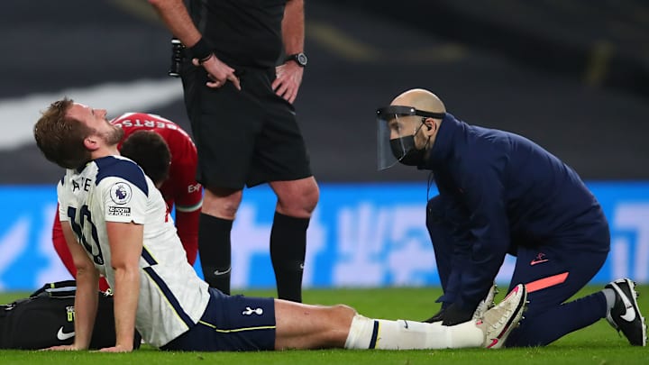 Harry Kane suffers injury in Tottenham's clash with Liverpool