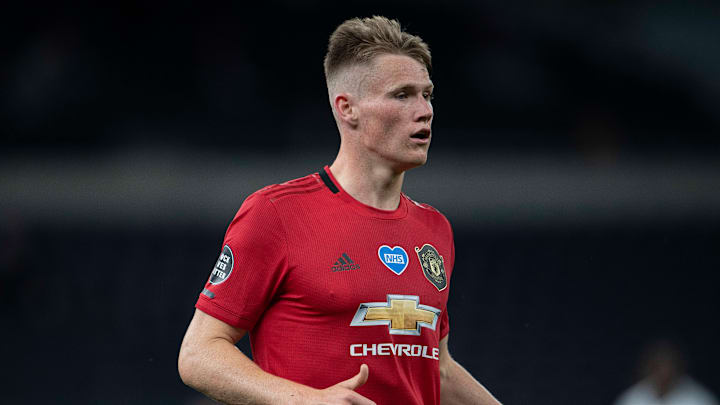 Manchester United Fans Flood Twitter To Hail News Of Scott Mctominay Signing New Deal With Club Until 2025