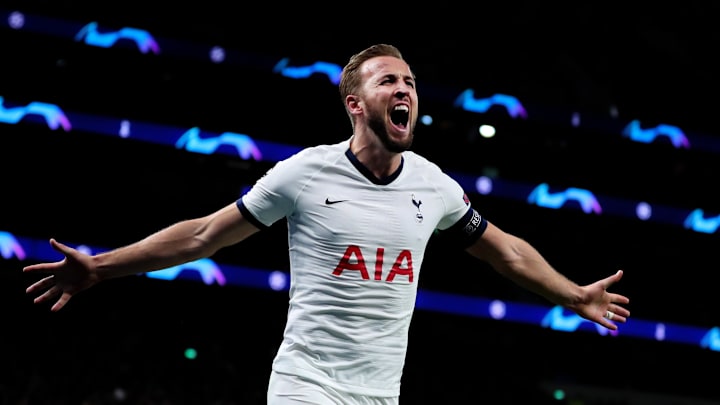 Harry Kane pourrait partir au clash pour négocier son départ de Tottenham. Harry Kane pourrait partir au clash pour négocier son départ de Tottenham.