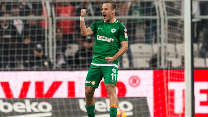 Deni Milosevic'in gol sevinci Deni Milosevic'in gol sevinci