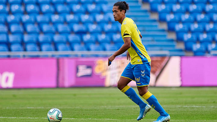 Ispanyol Basini Fenerbahce Nin Mauricio Lemos U Kisa Sure Icinde Aciklayacagini Duyurdu