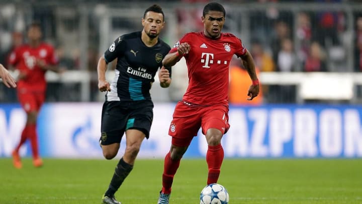 In seinem ersten Halbjahr beim FC Bayern schlug Douglas Costa ein wie eine Bombe - danach verlor er den Anschluss