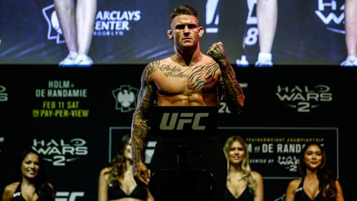 UFC 208: Weigh-ins