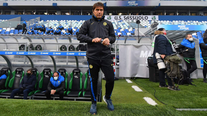 Antonio Conte changed his typical sartorial choice as well as tactics for Inter's win over Sassuolo on the weekend