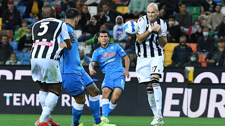 Il gol di Lozano all'Udinese Il gol di Lozano all'Udinese