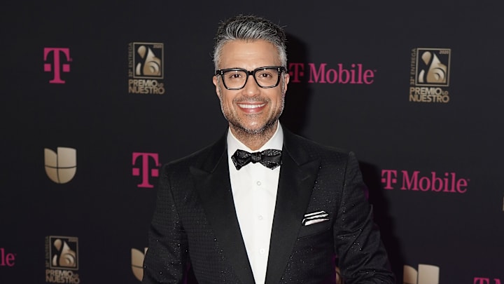 Jaime Camil expresó un profundo dolor por la partida de su padre
