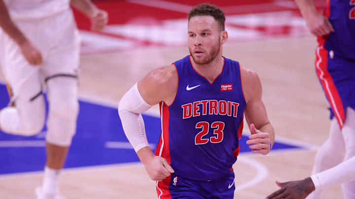 Blake Griffin fue apartado del equipo mientras se busca un traspaso
