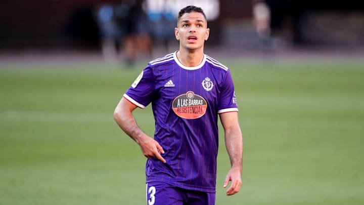 Valencia v Real Valladolid - La Liga Santander