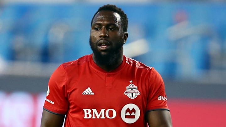 Altidore fue amenazado por la afición del América.