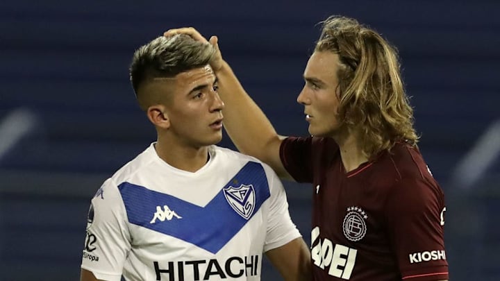 Pedro De la Vega, Thiago Almada