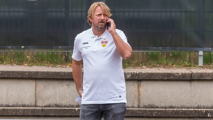 Wenn  Mislintat am Telefon ist, hat das meist gute Folgen für den VfB Stuttgart