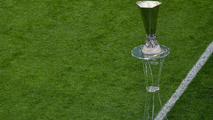UEFA Avrupa Ligi kupası UEFA Avrupa Ligi kupası