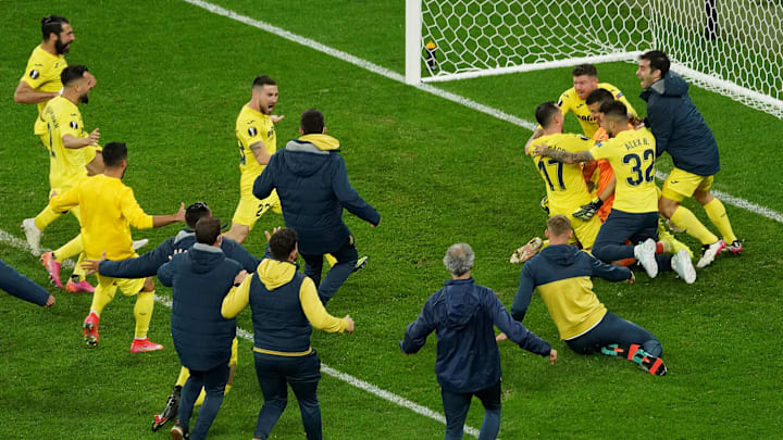 Villarreal beat Manchester United to win Europa League