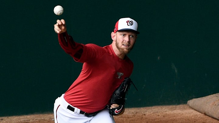 Stephen Strasburg no hará su salida del sábado por molestias