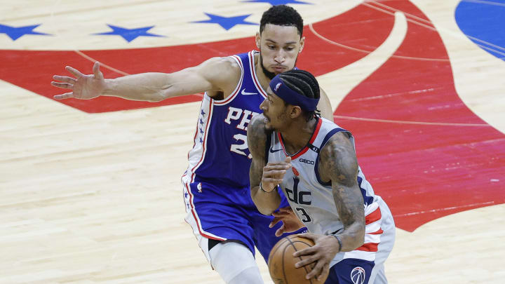 76ers esperan conseguir a Beal en un cambio