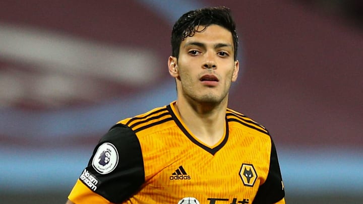 Wolves have tied Raúl Jiménez down to a new four-year deal