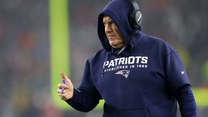 Bill Belichik continúa al mando de los New England Patriots para la temporada de 2020