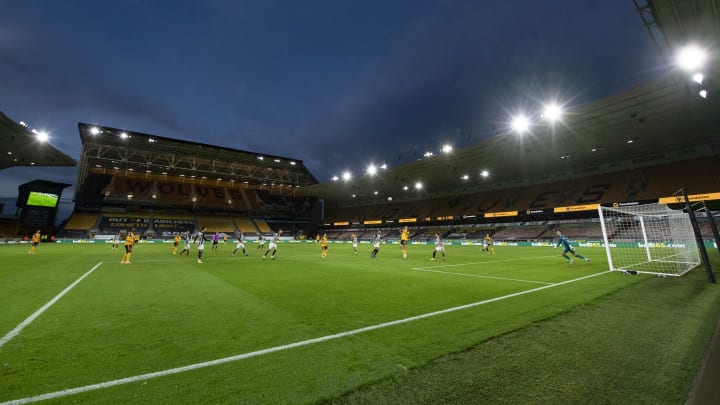 Molineux hosts the weekend's first clash