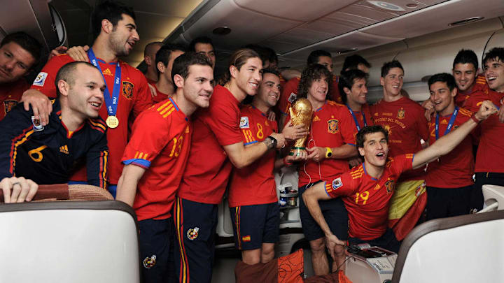 World Cup Winners Spain Fly Home 