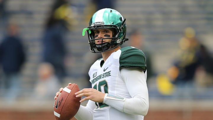 ANN ARBOR, MI – OCTOBER 20: Andrew Maxwell #10 of the Michigan State Spartans warms up prior to the start of the game against the Michigan Wolverines at Michigan Stadium on October 20, 2012 in Ann Arbor, Michigan. (Photo by Leon Halip/Getty Images)