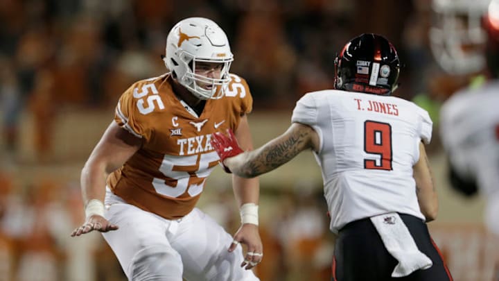 AUSTIN, TX - NOVEMBER 24: Connor Williams #55 of the Texas Longhorns (Photo by Tim Warner/Getty Images)
