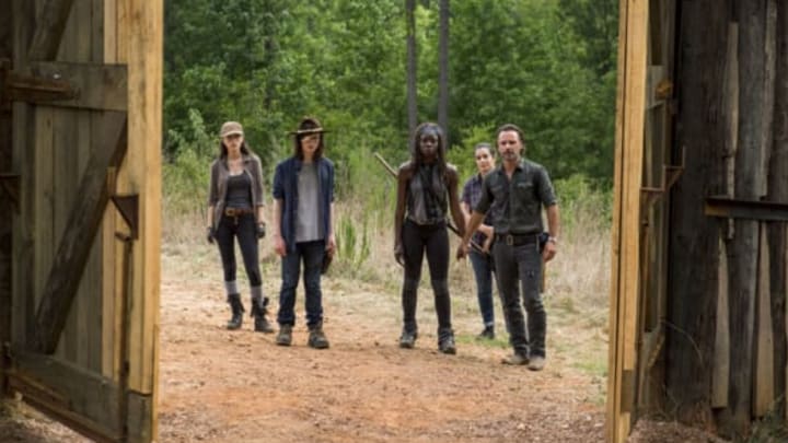 Christian Serratos as Rosita Espinosa, Chandler Riggs as Carl Grimes, Danai Gurira as Michonne, Alanna Masterson as Tara Chambler, Andrew Lincoln as Rick Grimes - The Walking Dead _ Season 7, Episode 8 - Photo Credit: Gene Page/AMC