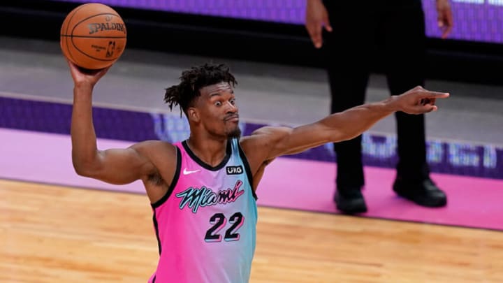 Miami Heat forward Jimmy Butler (22) directs a play against the Los Angeles Lakers during the second half(Jasen Vinlove-USA TODAY Sports)