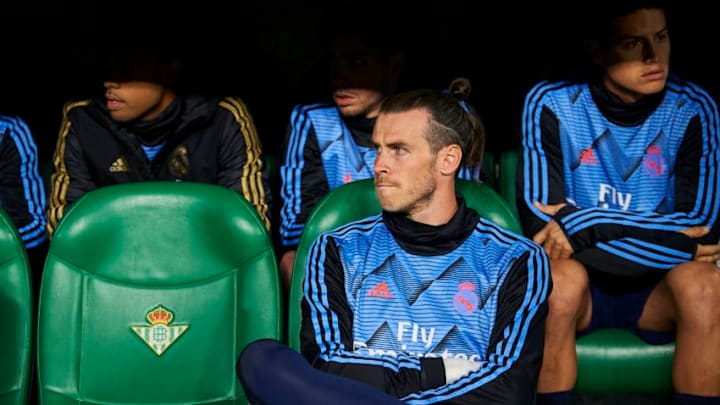 SEVILLE, SPAIN - MARCH 08: Gareth Bale of Real Madrid CF looks on prior to the Liga match between Real Betis Balompie and Real Madrid CF at Estadio Benito Villamarin on March 08, 2020 in Seville, Spain. (Photo by Silvestre Szpylma/Quality Sport Images/Getty Images)