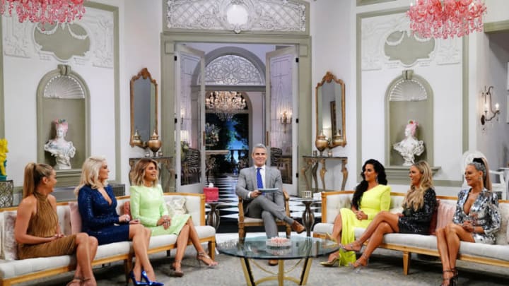 THE REAL HOUSEWIVES OF BEVERLY HILLS -- "Reunion" -- Pictured: (l-r) Denise Richards, Erika Girardi, Lisa Rinna, Andy Cohen, Kyle Richards, Teddi Mellencamp Arroyave, Dorit Kemsley -- (Photo by: Nicole Weingart/Bravo)