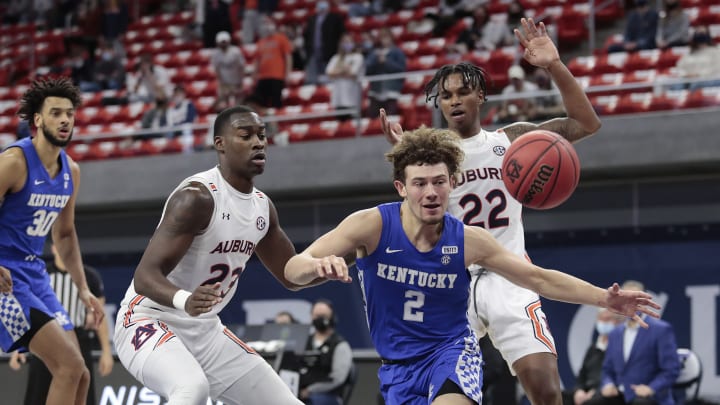 Allen Flanigan and Jaylin Williams have veteran savvy and can be Auburn basketball heroes this March. Mandatory Credit: John Reed-USA TODAY Sports